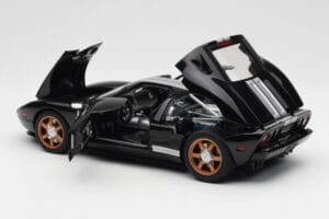 Ford GT Čierny S Bielymi Pruhmi AUTOart 1:18 73023 Kov – obrázok 5 z 8