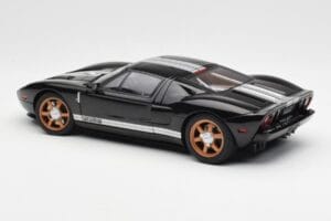 Ford GT Čierny S Bielymi Pruhmi AUTOart 1:18 73023 Kov – obrázok 7 z 8
