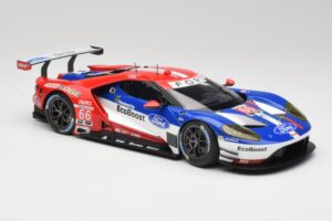 Ford GT #68 D. Muller / J. Hand / S. Bourdais LMGTE Pro Winner 24 Hours of Le Mans 2016 Minichamps 1:18 4012138143098 Kov – obrázok 4 z 6