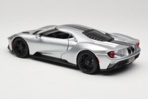 Ford GT Strieborný Maisto 1:18 31384 Kov – obrázok 7 z 8
