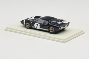 Ford GT40 Mk I #7 B. Bondurant / U. Maglioli 24 Hours of Le Mans 1965 Spark 1:43 S4536 Živica – obrázok 3 z 4
