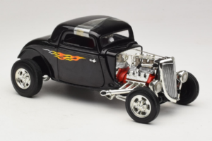 Ford Hot Rod Čierny Rydell High Grease ERTL 1:18 36602 Kov – obrázok 4 z 6