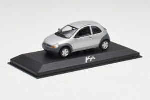 Ford Ka Mk1 Strieborne Šedý Minichamps 1:43 130248 Kov – obrázok 2 z 4