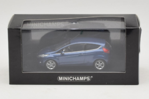 Ford Ka Dark Blue Metallic Minichamps 1:43 FORD004 Kov – obrázok 4 z 4