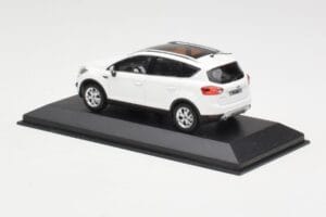 Ford Kuga Mk1 Biely Minichamps 1:43 KUGA001 Kov – obrázok 3 z 4