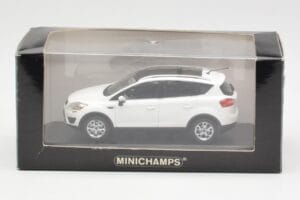 Ford Kuga Mk1 Biely Minichamps 1:43 KUGA001 Kov – obrázok 4 z 4