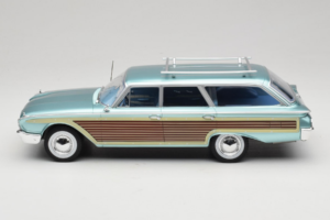 Ford Country Squire Modrý MCG 1:18 MCG18049 Kov – obrázok 3 z 6