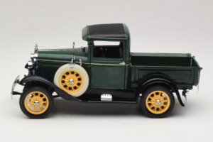Ford Model A Pickup Valley Green Motor City 1:18 40003 Kov – obrázok 4 z 8