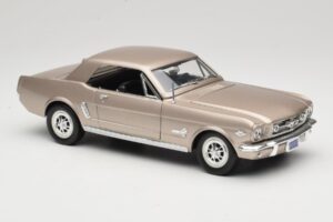 Ford Mustang 1964 1/2 Strieborný Mira 1:18 6127 Kov – obrázok 6 z 8