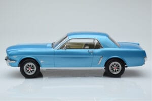 Ford Mustang Coupe Tyrkysový Norev 1:18 182800 Kov – obrázok 3 z 6