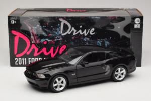 Ford Mustang GT Čierny Drive Movie GreenLight 1:18 13609 Kov – obrázok 8 z 8