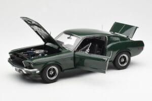 Ford Mustang GT Bullitt Zelený AUTOart 1:18 72812 Kov – obrázok 2 z 8
