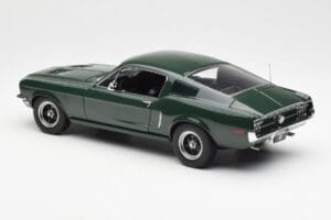 Ford Mustang GT Bullitt Zelený AUTOart 1:18 72812 Kov – obrázok 7 z 8