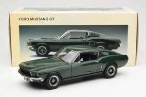 Ford Mustang GT Bullitt Zelený AUTOart 1:18 72812 Kov – obrázok 8 z 8