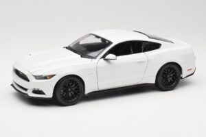 Ford Mustang GT S550 Biely Maisto 1:18 31197 Kov