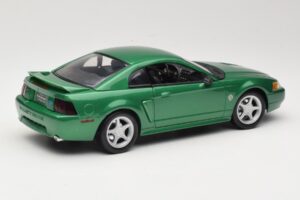 Ford Mustang GT SN95 Zelený Maisto 1:18 50326 Kov – obrázok 3 z 8