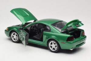 Ford Mustang GT SN95 Zelený Maisto 1:18 50326 Kov – obrázok 5 z 8
