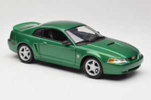 Ford Mustang GT SN95 Zelený Maisto 1:18 50326 Kov – obrázok 6 z 8