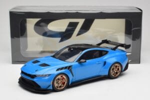 Ford Mustang GTD Antimatter Blue Metallic GT Spirit 1:18 GT473 Živica – obrázok 6 z 6