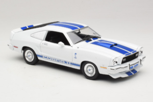 Ford Mustang II Cobra II Charlie's Angels Movie Greenlight 1:18 12880 Kov – obrázok 6 z 8
