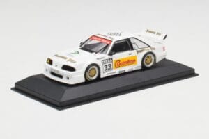 Ford Mustang #33 Team Ruch G. Ruch DTM 1993 Minichamps 1:43 430938333 Kov – obrázok 2 z 4