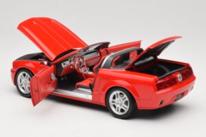 Ford Mustang S197 GT Kabriolet Červený Beanstalk Group 1:18 FOR10016R Kov – obrázok 5 z 8