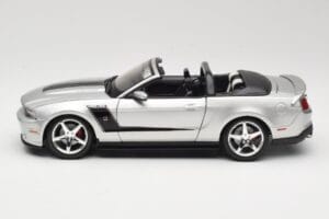 Ford Mustang S197 Roush 427R Kabriolet Strieborný Maisto 1:18 31669 Kov – obrázok 4 z 8
