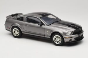 Ford Mustang S197 Shelby GT500 40th Anniversary Šedý Shelby Collectibles 1:18 DC075005 Kov – obrázok 6 z 8