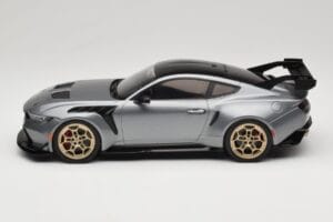Ford Mustang S650 GTD Metallic Grey IXO 1:18 MCG18576 Kov – obrázok 3 z 6