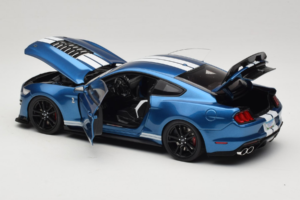 Ford Mustang Shelby GT500 S550 Atlas Blue Metallic IXO 1:18 18RDC244-FO Kov – obrázok 5 z 8