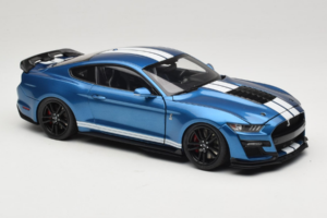 Ford Mustang Shelby GT500 S550 Atlas Blue Metallic IXO 1:18 18RDC244-FO Kov – obrázok 6 z 8