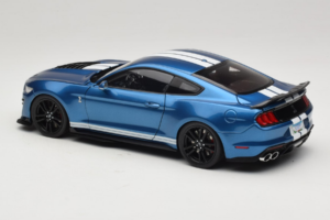 Ford Mustang Shelby GT500 S550 Atlas Blue Metallic IXO 1:18 18RDC244-FO Kov – obrázok 7 z 8