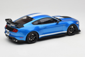Ford Mustang Shelby GT500 S550 Modrý GT Spirit 1:18 GT268 Živica – obrázok 2 z 6