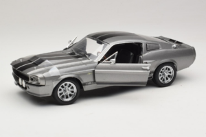 Ford Mustang Shelby GT500 Eleanor Shelby Collectibles 1:18 9081 Kov – obrázok 2 z 8