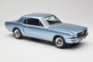 Ford Mustang V8 Hardtop Pony GT Silver Blue GT Spirit 1:12 G089 Živica – obrázok 4 z 6