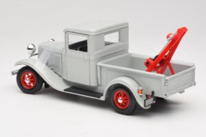 Ford Pick-Up Wrecker Šedý Road Signature 1:18 92257 Kov – obrázok 7 z 8