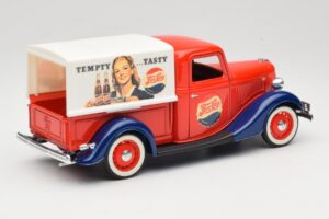 Ford Pickup Truck Pepsi-Cola Solido 1:18 99053 Kov – obrázok 3 z 8