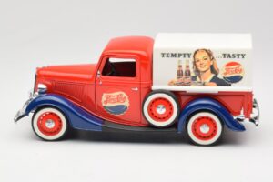 Ford Pickup Truck Pepsi-Cola Solido 1:18 99053 Kov – obrázok 4 z 8