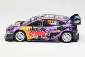 Ford Puma Rally1 #19 S. Loeb / I. Galmiche Rally Monte Carlo Winner 2022 IXO 1:18 18RMC110 Kov – obrázok 3 z 6