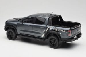 Ford Ranger Raptor Šedá Metalická MCG 1:18 MCG18457 Kov – obrázok 4 z 6