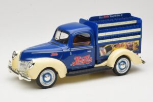 Ford Pepsi-Cola Replica Golden Wheel 1:18 PF351 Kov