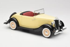 Ford Roadster Dearborn Yellow Solido 1:18 8008 Kov – obrázok 6 z 8