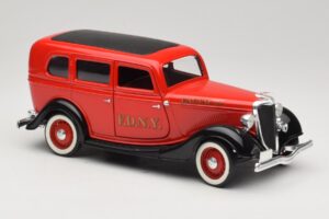 Ford Sedan Červený Solido 1:18 8066 Kov – obrázok 6 z 8