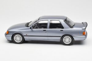 Ford Sierra RS Cosworth Svetlomodrý MCG 1:18 MCG18174 Kov – obrázok 3 z 6