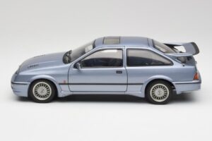 Ford Sierra RS Cosworth Moonstone Modrý AUTOart 1:18 72863 Kov – obrázok 4 z 8