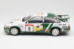 Ford Sierra RS Cosworth #8 D. Auriol / B. Occelli Rally Tour de Corse 1988 AUTOart 1:18 88812 Kov – obrázok 4 z 8