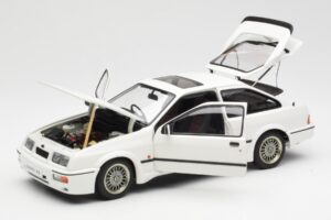 Ford Sierra RS Cosworth Biely AUTOart 1:18 72862 Kov – obrázok 2 z 8