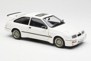 Ford Sierra RS Cosworth Biely AUTOart 1:18 72862 Kov – obrázok 6 z 8