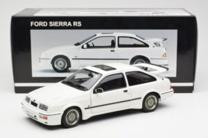 Ford Sierra RS Cosworth Biely AUTOart 1:18 72862 Kov – obrázok 8 z 8