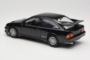 Ford Sierra RS Cosworth Čierny Minichamps 1:18 150084001 Kov – obrázok 7 z 8
